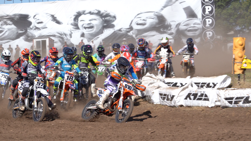 Mud, BIG Crashes, & Moto Wins - 4 Days In Oklahoma For The MotoPlayground Race At Ponca City